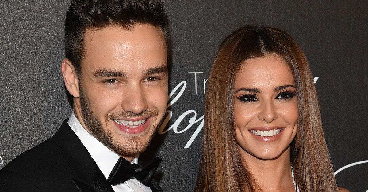 Cheryl Cole Poses for Pregnancy Photo Shoot | Teen Vogue