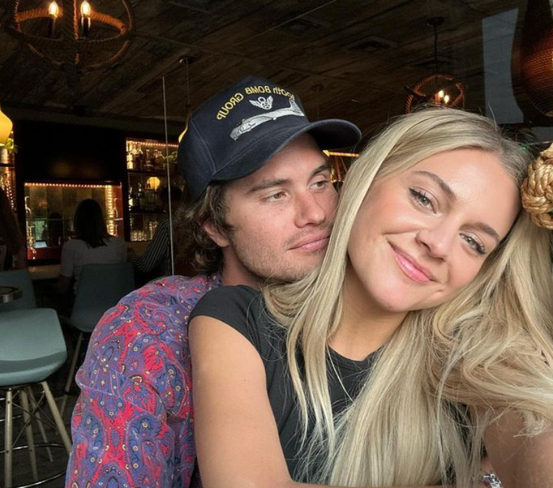 Who is Chase Stokes’s girlfriend, Kelsea Ballerini?
