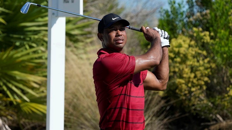 Golf thủ Tiger Woods