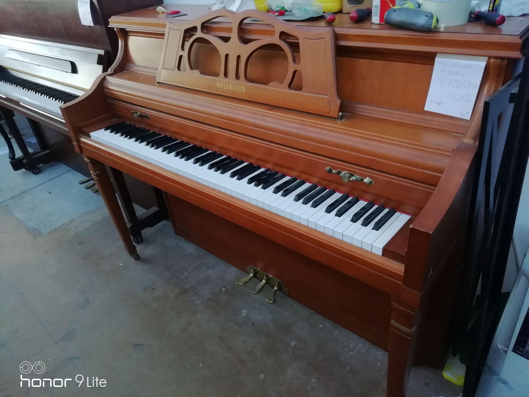 piano a vendre 195€