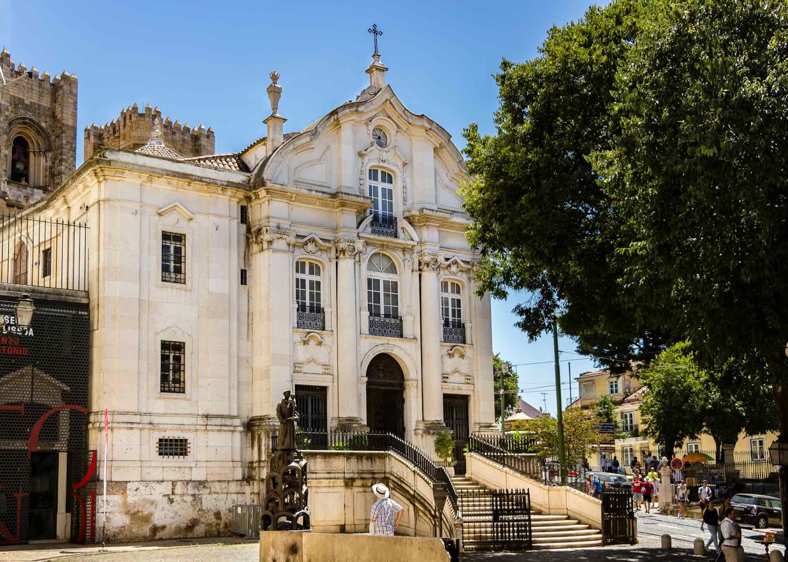 Conheça as 10 principais igrejas em Portugal! 9