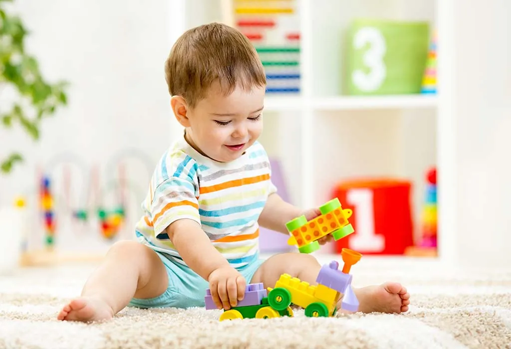 Dạy màu sắc cho bé qua qua đồ chơi