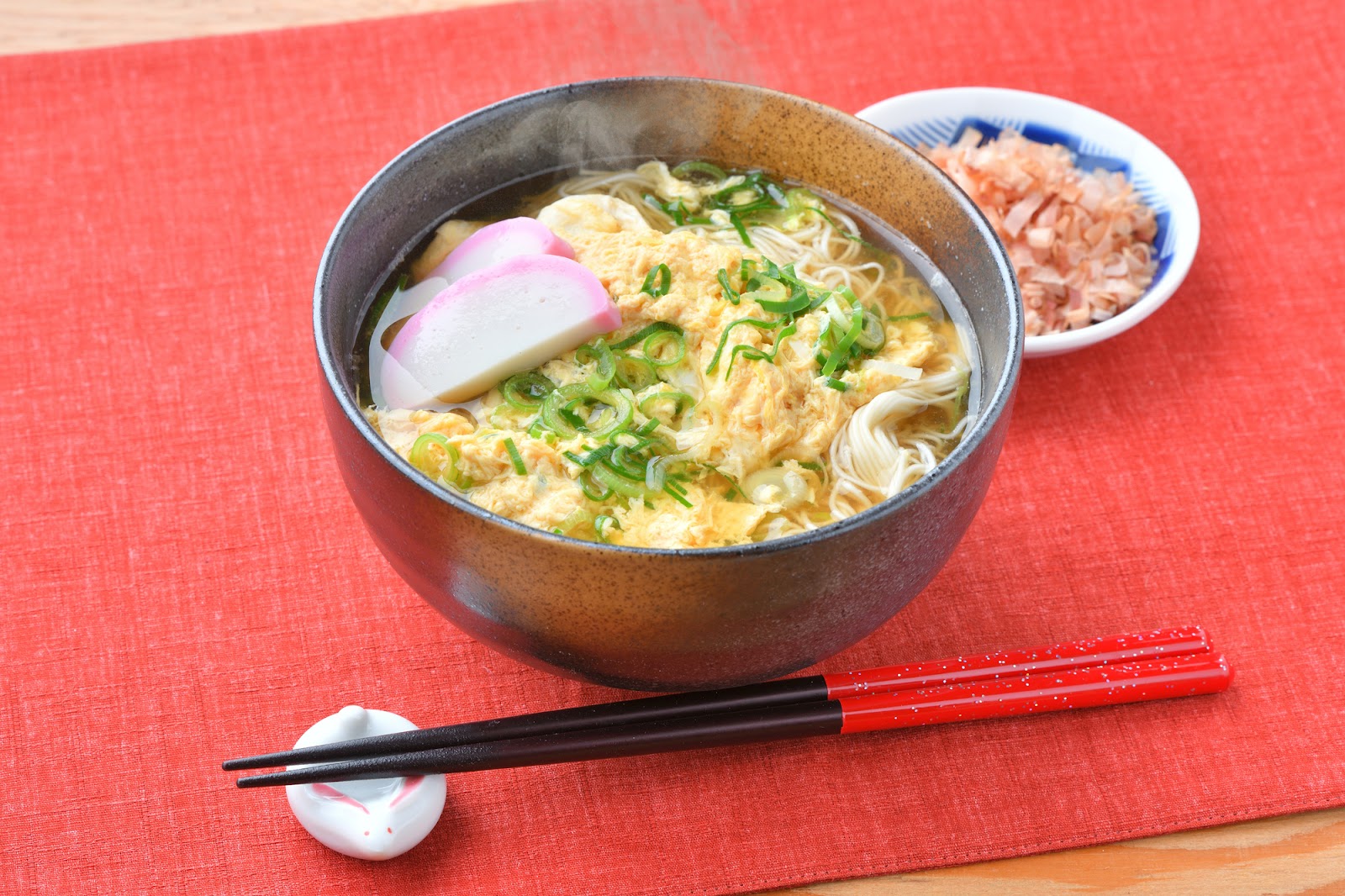 7、するっと食べてほんわか温まる「かきたま煮麺」