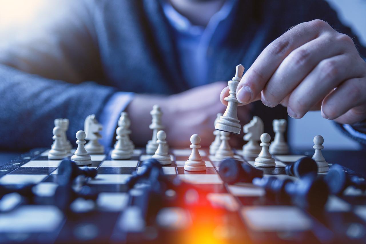 Шахматы, Игра, Стратегия