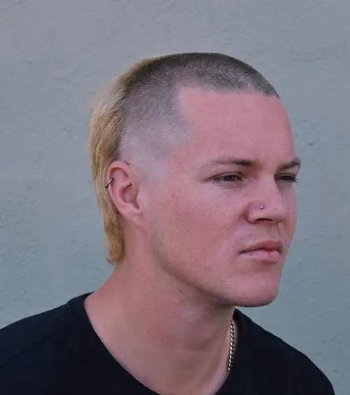 Picture of a man wearing the skullet
