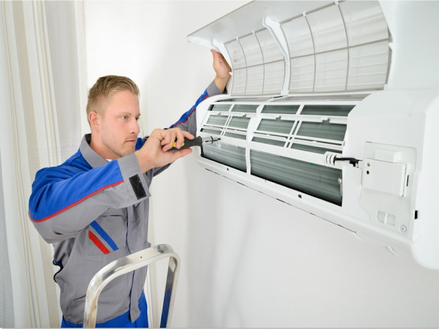 AC Specialist in Dubai, ac technician dubai, air conditioner specialist