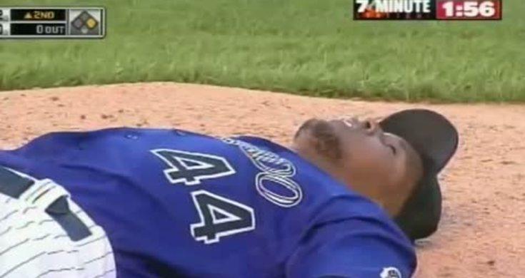 Pitcher Gets Hit In Head With Line Drive, Suffers Broken Neck - Videos ...