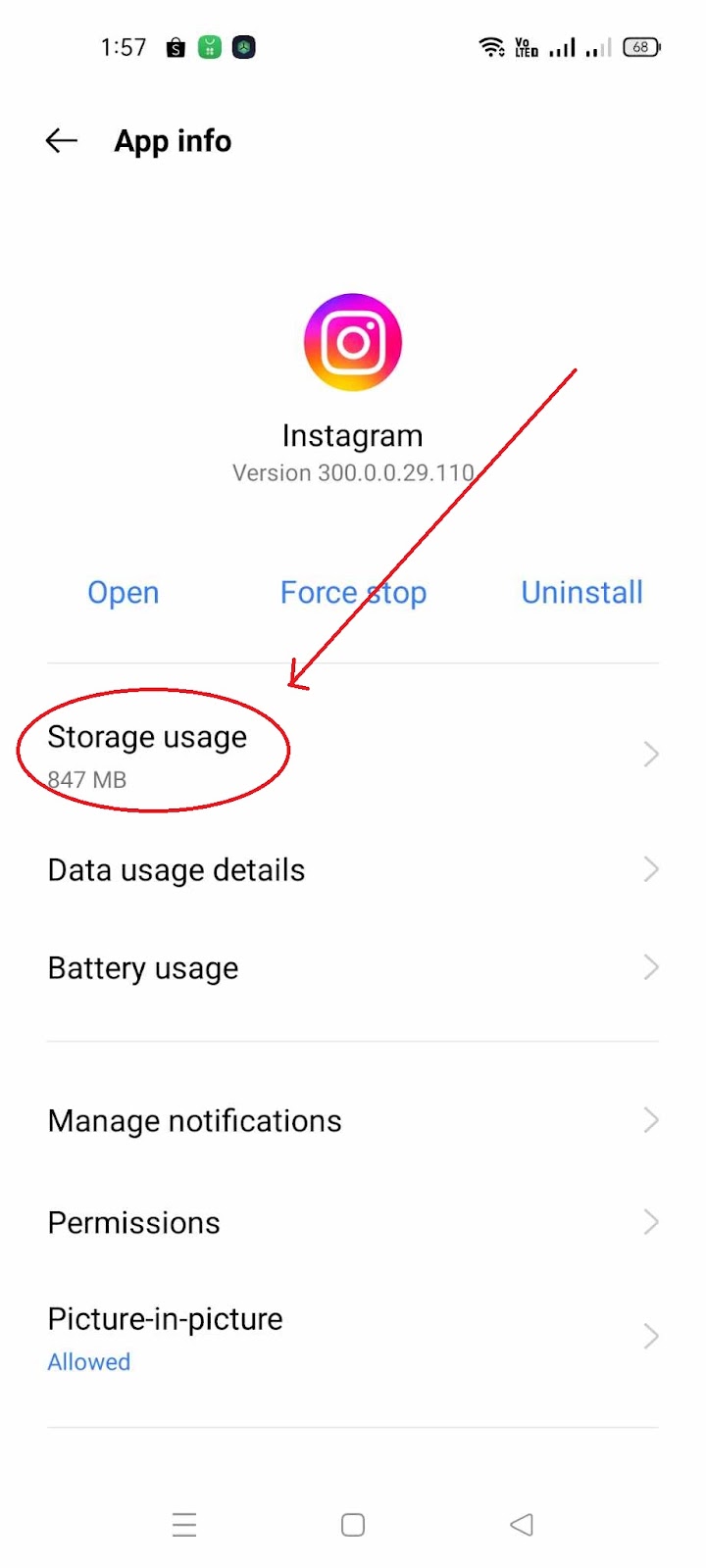 Instagram Messages Blacked Out - Storage Usage