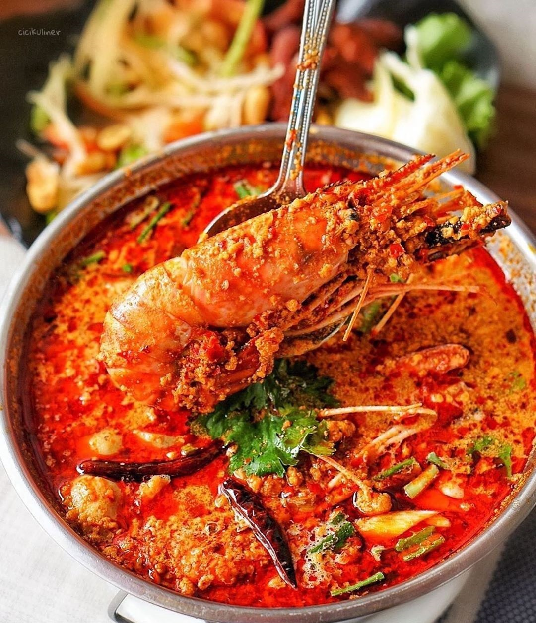 Tom yum 