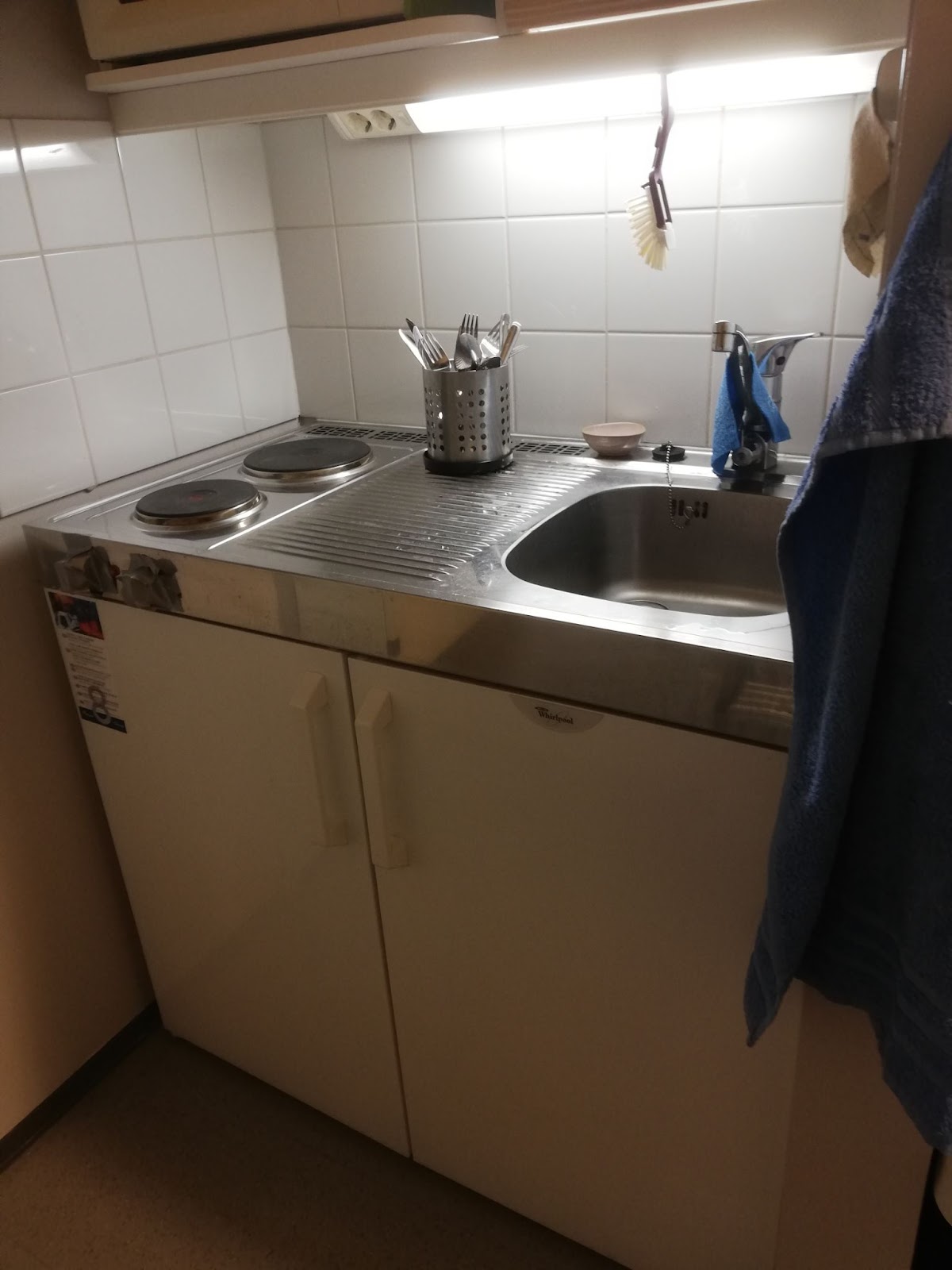 Simpukan toimiston keittiötilat