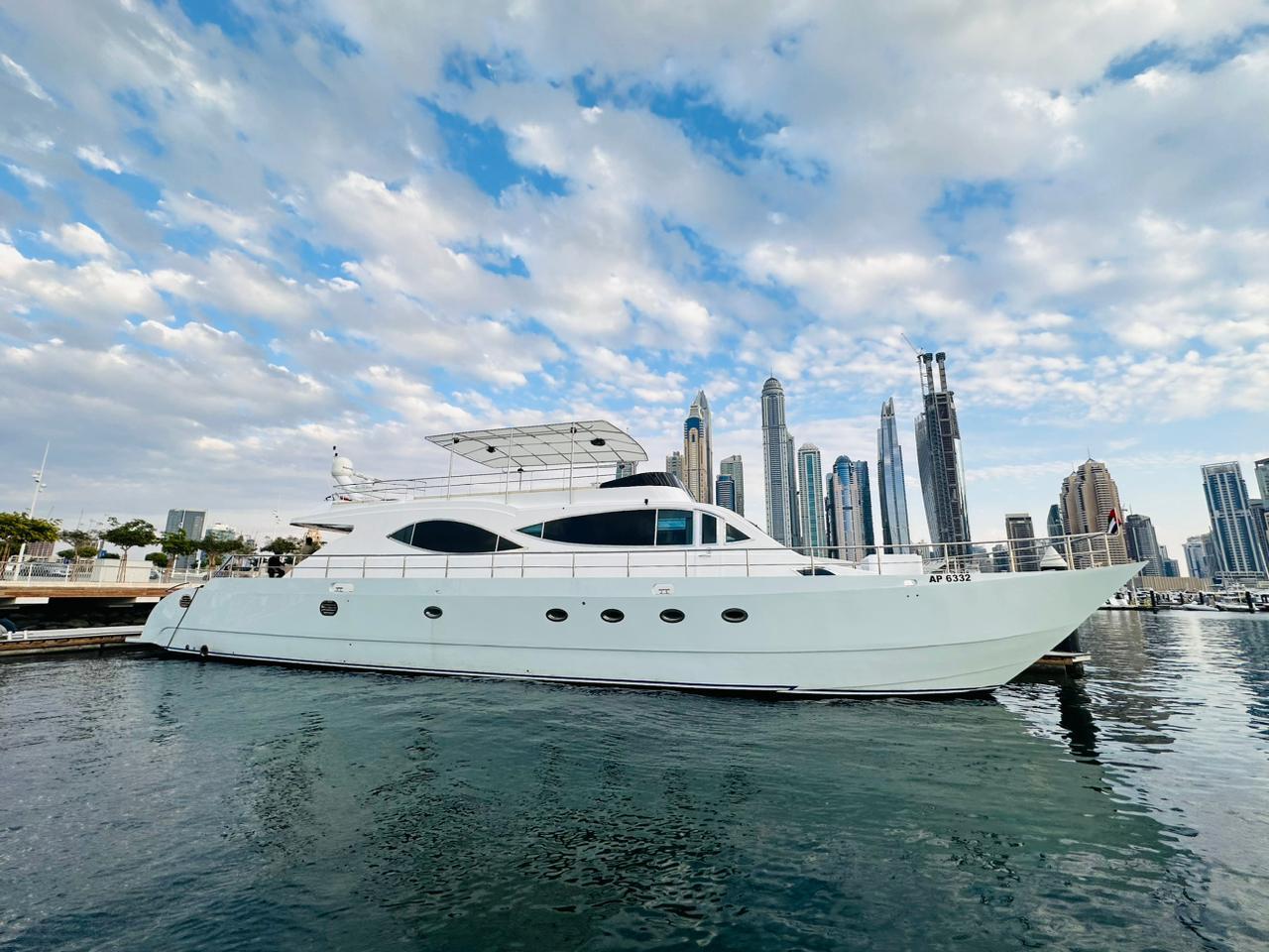 Boat Rental near me Dubai | Exclusive Yacht Charter, Hire Party Boat |  Bookanyboat