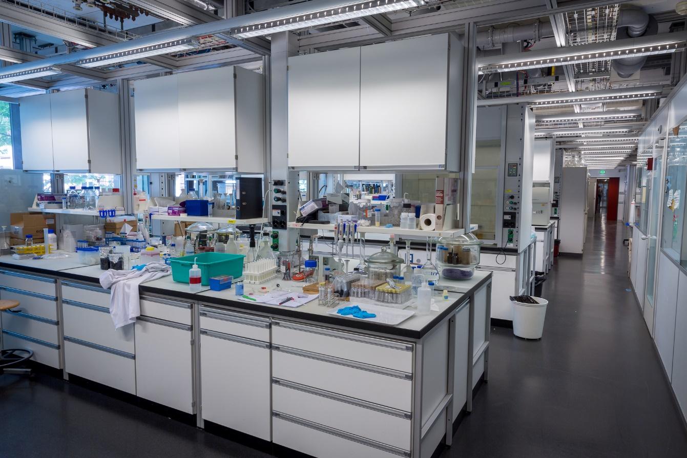 The Laboratory – Soil Chemistry | ETH Zurich
