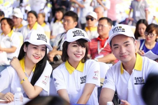 xuong may dong phuc ao thun quang cao