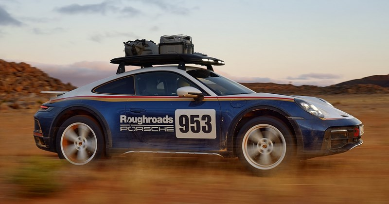 ดีไซน์ภายนอกรถยนต์ : Porsche 911 Dakar