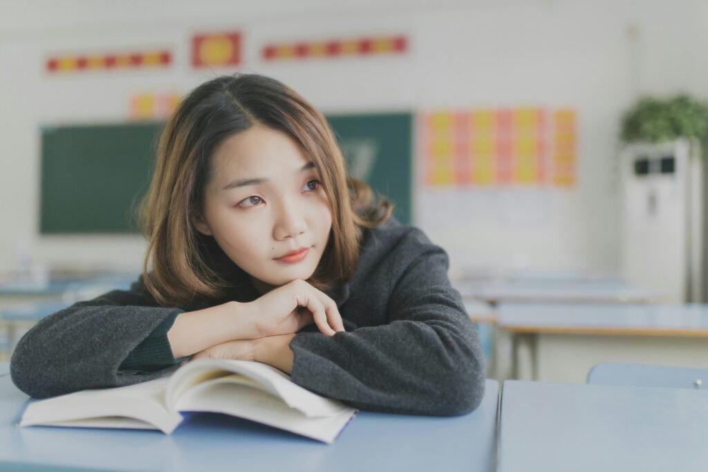 woman thinking Are Flashcards Effective