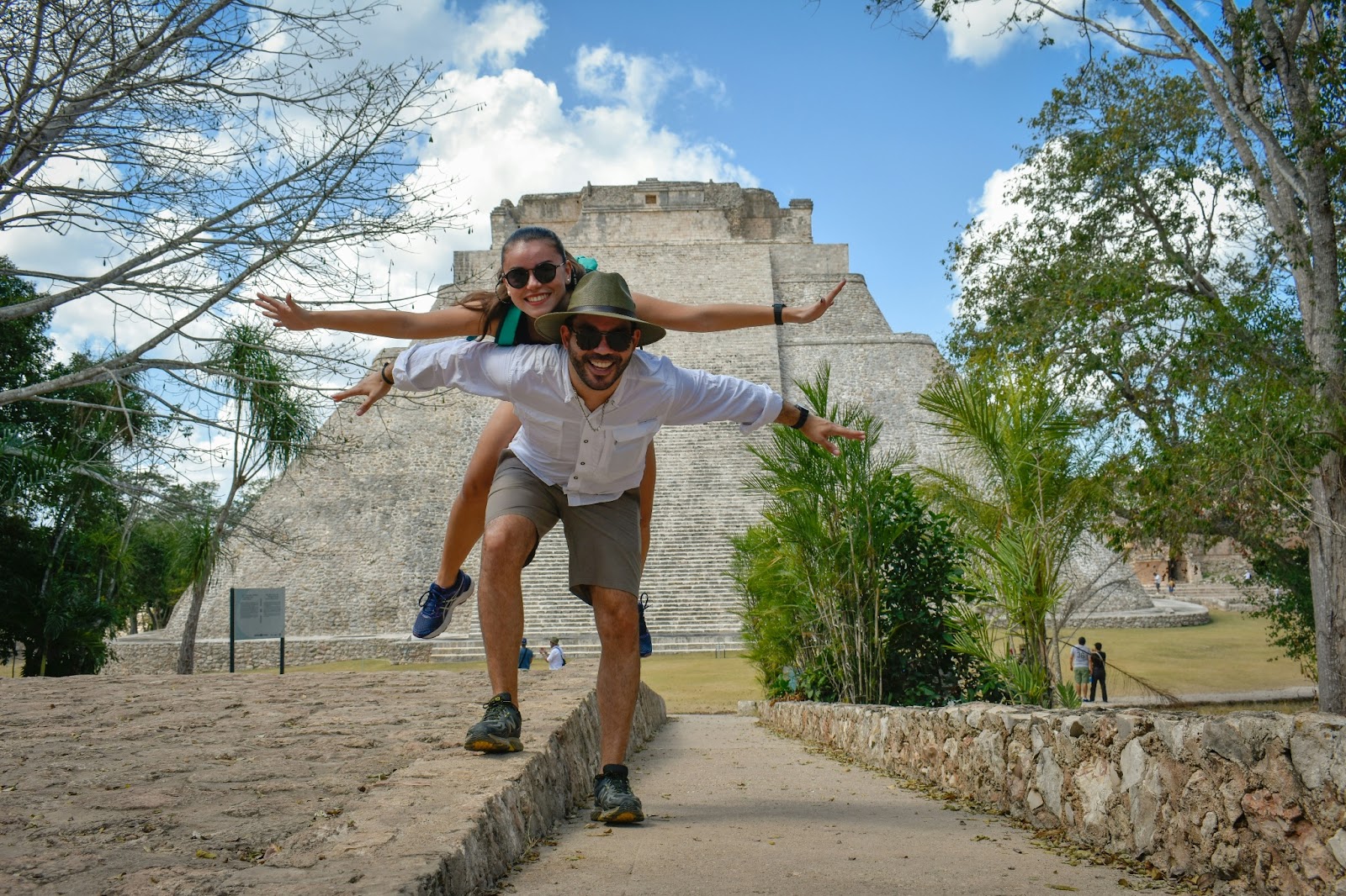 A couple enjoying adventurous activities a tropical paradise.