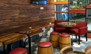 Hudson Cafe- Best Cafe in Gomti Nagar