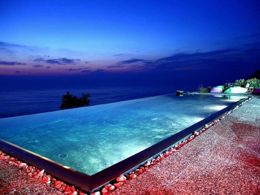 Boutique Serenity Lavish Beach Hotels