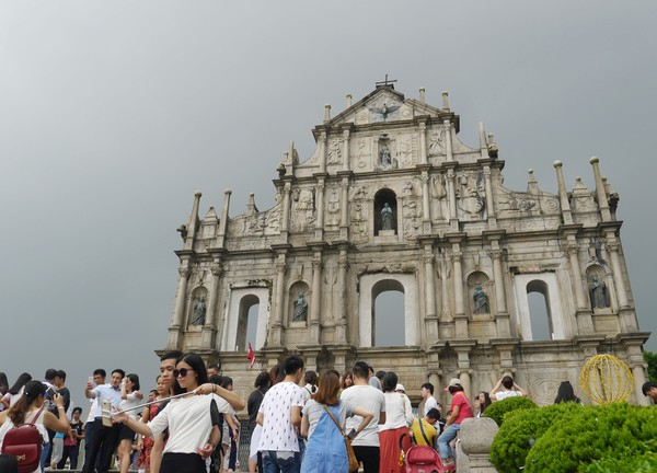 liburan 2024 Ruins of St. Paul's Macau