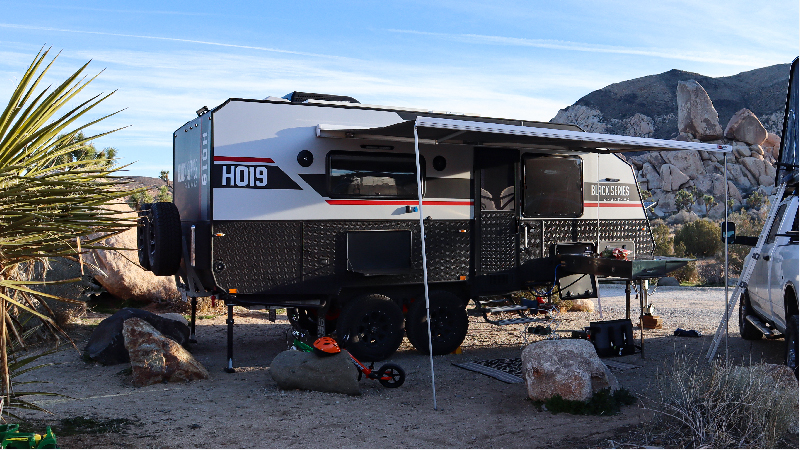 10 Best Travel Trailers for Half-Ton Trucks For 2024 Black Series HQ19 exterior