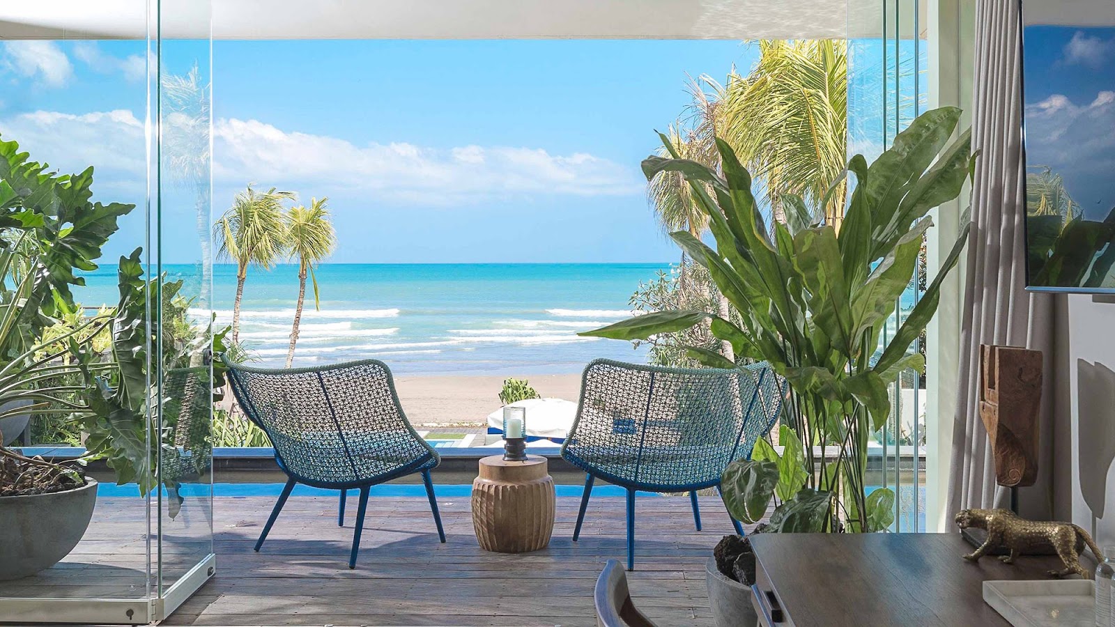 Beachside Magnificence Boutique Stays