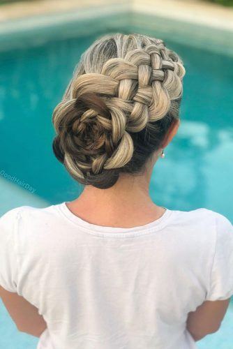 Braided Rose Updo Hairstyle For Long Hair #braidedhairstyles #updohair