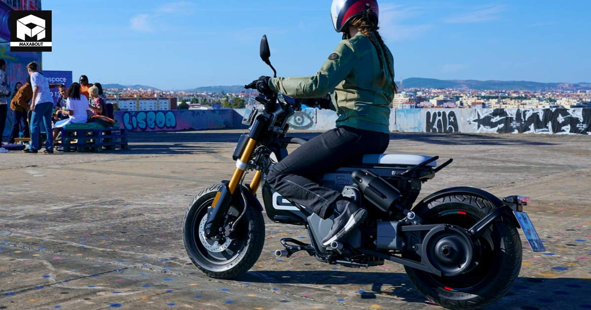 2024 BMW Electric Scooter Spotted, Launch Soon - photograph