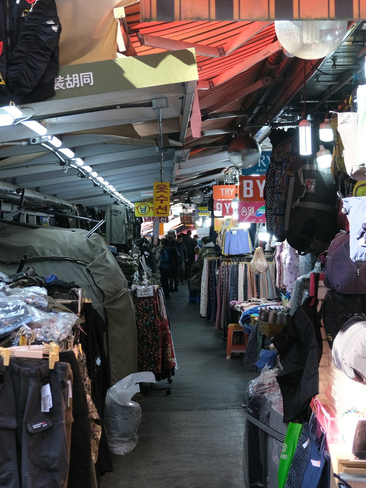 【韓國南大門市場逛街購物】交通、地鐵及營業時間/市場美食吃什麼？