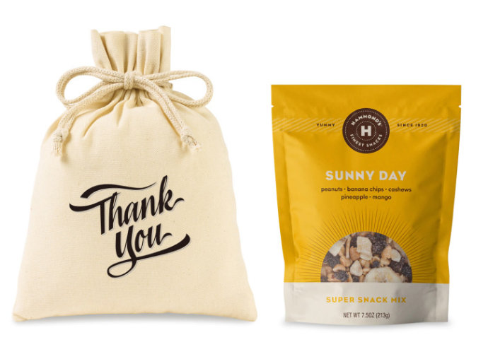 Screenshot of a gift bag and a super snack mix. 