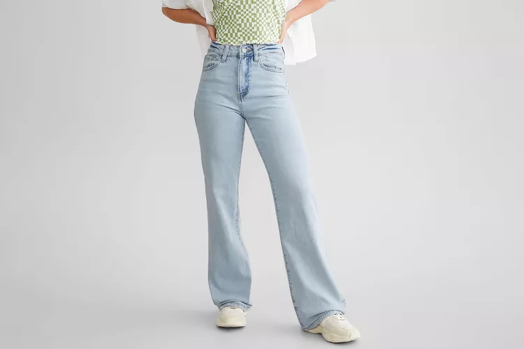 Vervet 90s Vintage Flare Stretch Jean