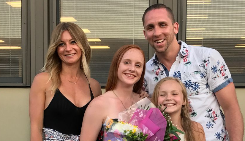 Does Pressley Hosbach have siblings?