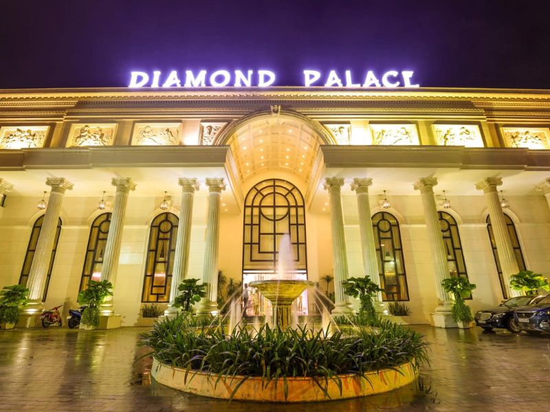 Nhà hàng Diamond Palace tại Quận 6 TPHCM