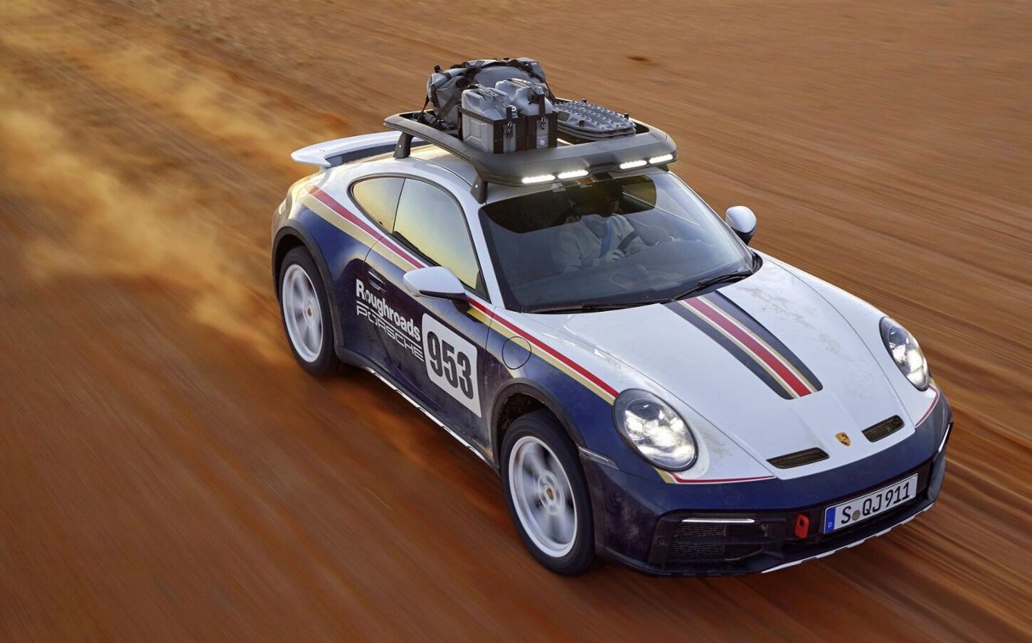 เครื่องยนต์รถยนต์ : Porsche 911 Dakar