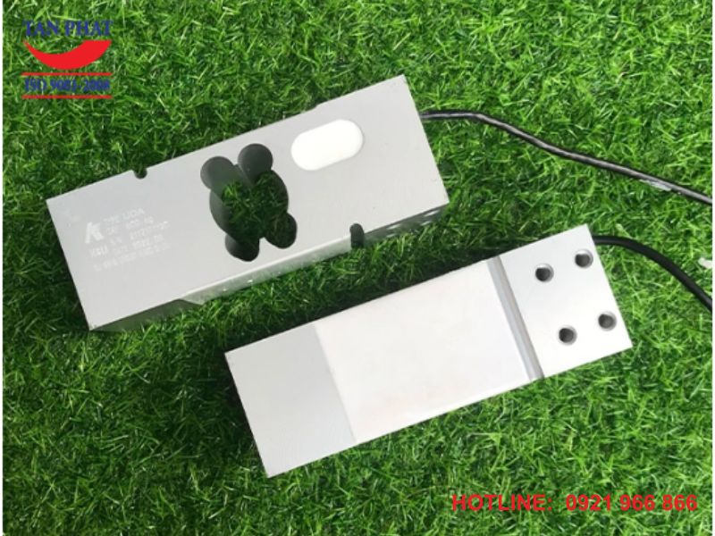 Hình ảnh thực tế của loadcell UDA được lắp đặt trong cân bàn