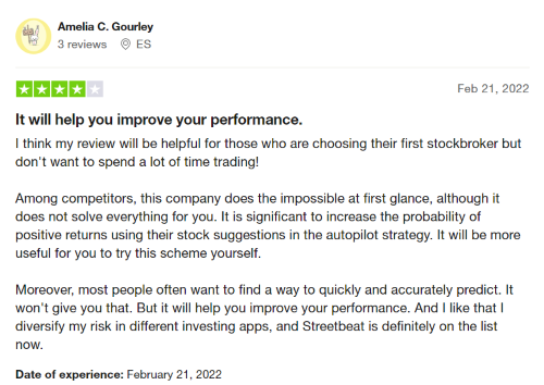A 4-star Streetbeat review where a customer says the platform will help you improve your performance. 