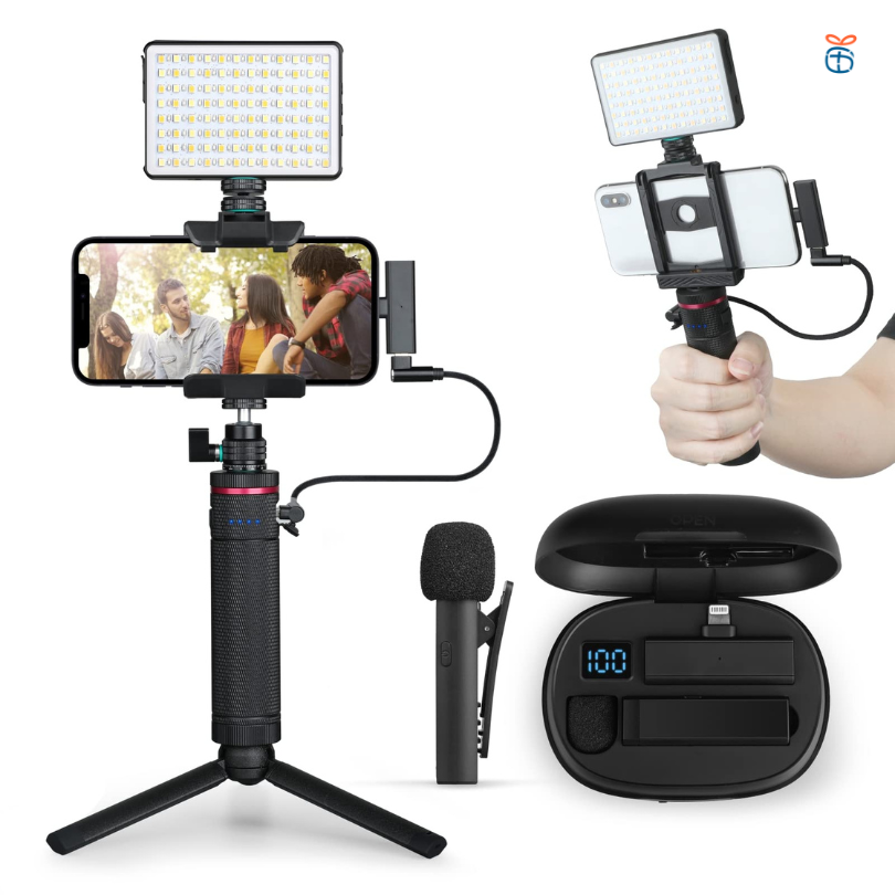 Vlogger Starter Kit Microphone Equipmen as a gift for bloggers