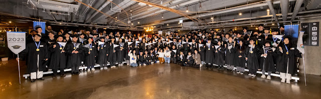 구글 머신러닝 부트캠프 2023 졸업식에 참석한 수료생 모습