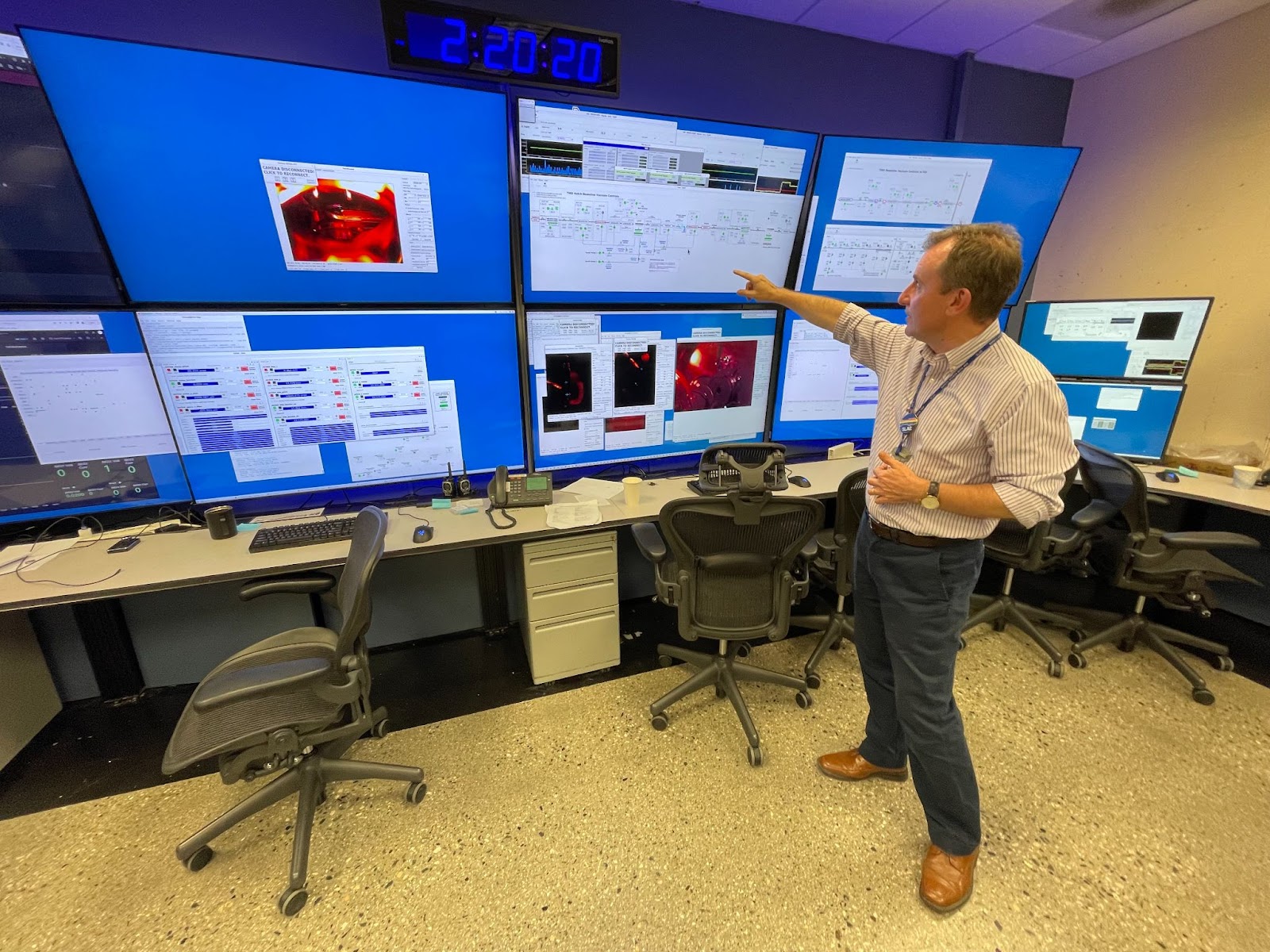 SLAC's newest X-ray laser fires up with world-class performance