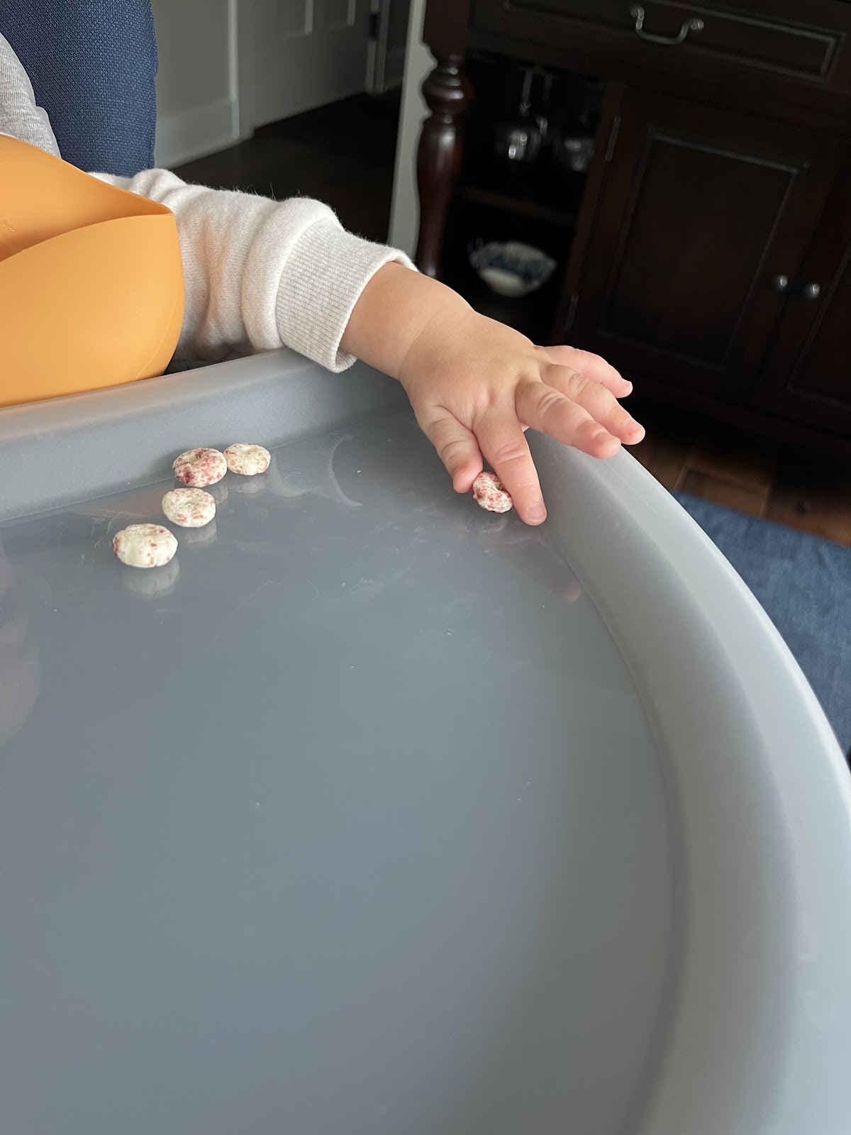 grasp developmental milestone in 7-month-old