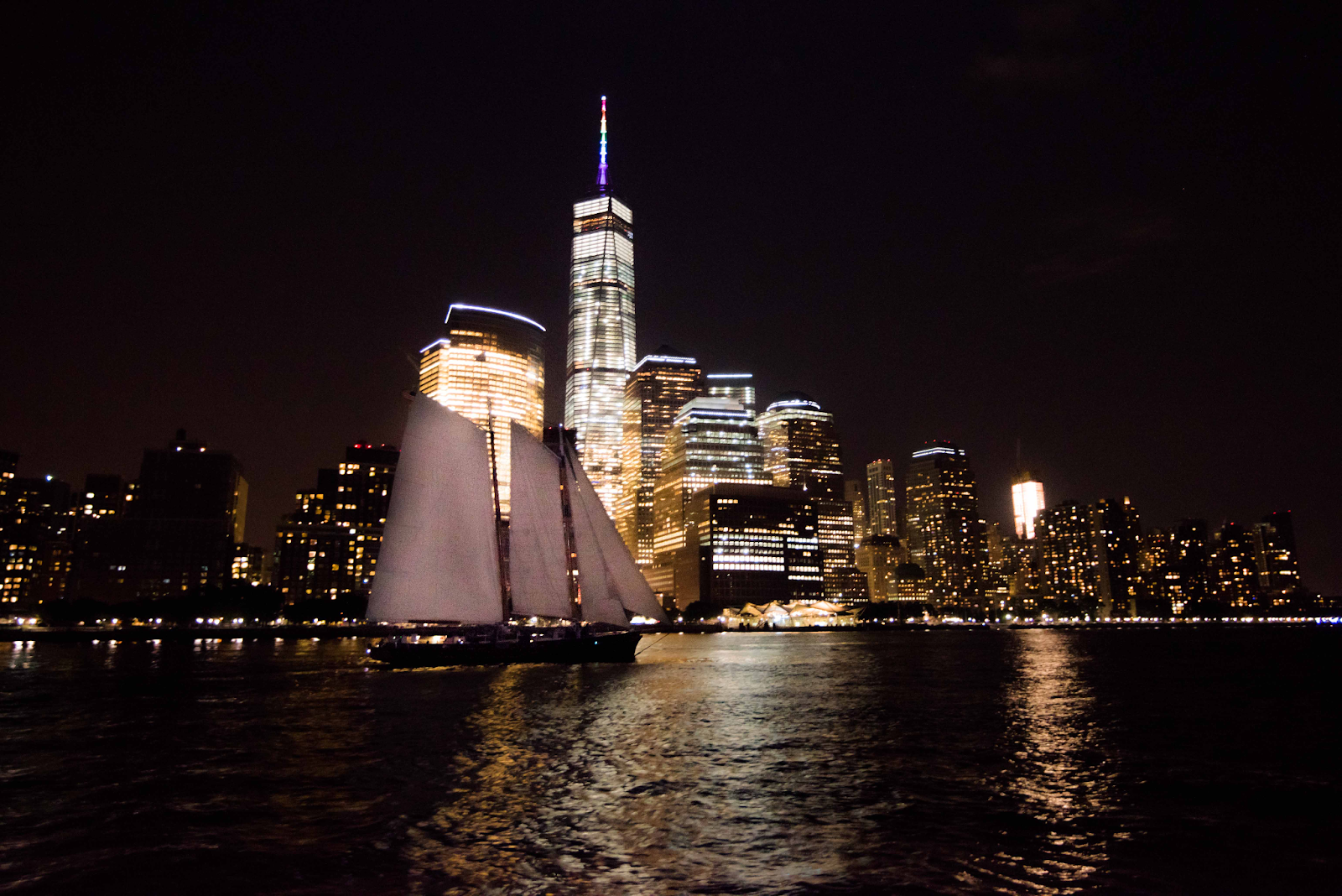 Sail Midnight Cruise on the Hudson River
