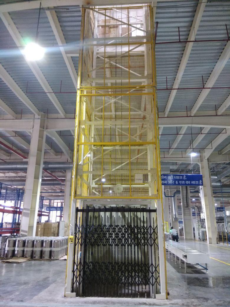 D:\Tú Anh Content\cơ khí bảo anh\thang nâng hàng đà nẵng\goods-lift1.jpeg