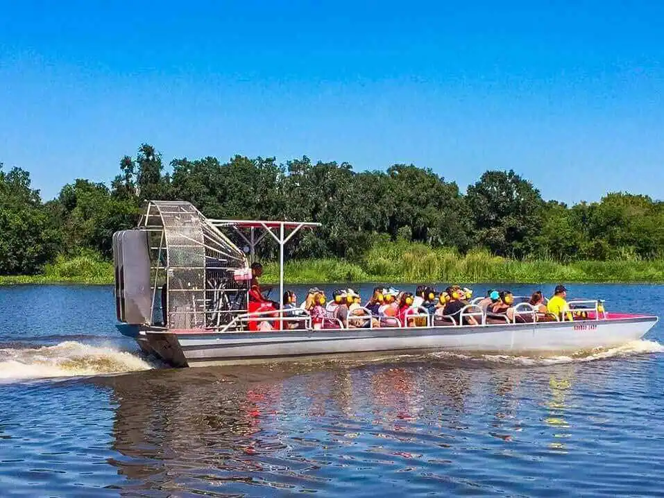 Explore and Learn: The Educational Advantages of New Orleans Swamp Boat Tours