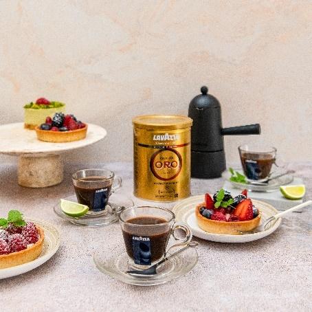 Immagine che contiene stoviglie, cibo, tavolo, Stoviglie
Descrizione generata automaticamente