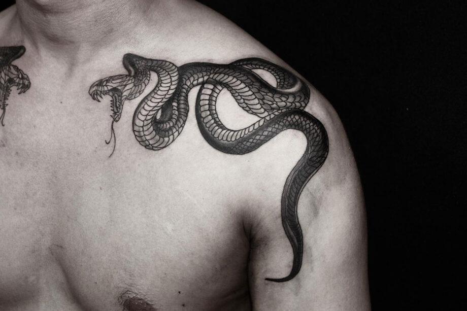 25 Impressive Snake Tattoos 2022