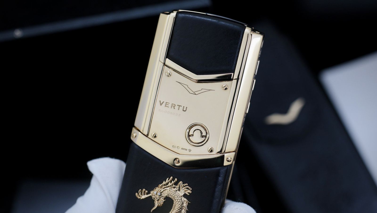 Vertu Signature S Dragon Rose Gold