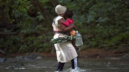 Asistir al migrante para que siga su camino hasta "donde Dios lo lleve"