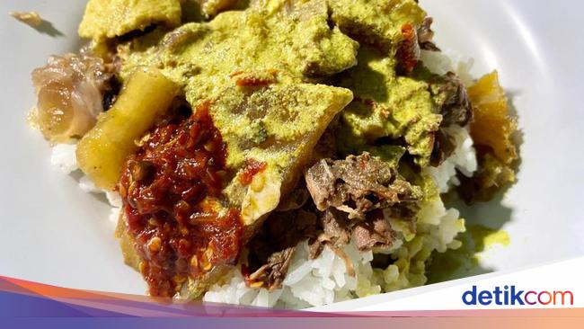 kuliner malam semarang Gudeg Koyor Mbak Tum 