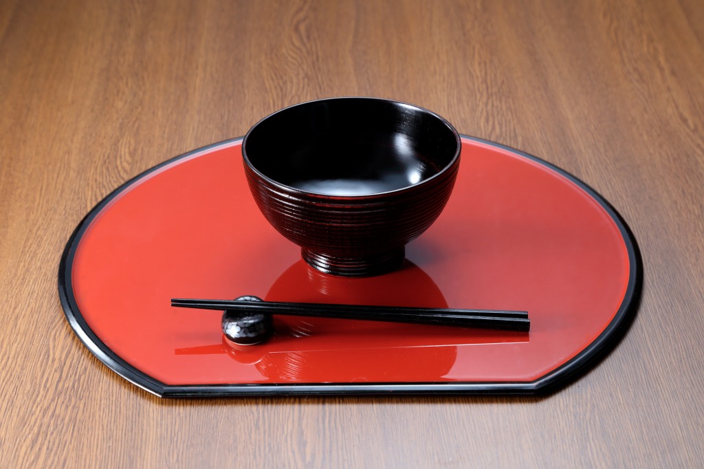 漆器とは？独自の魅力や購入時の注意点・産地ごとの種類を紹介