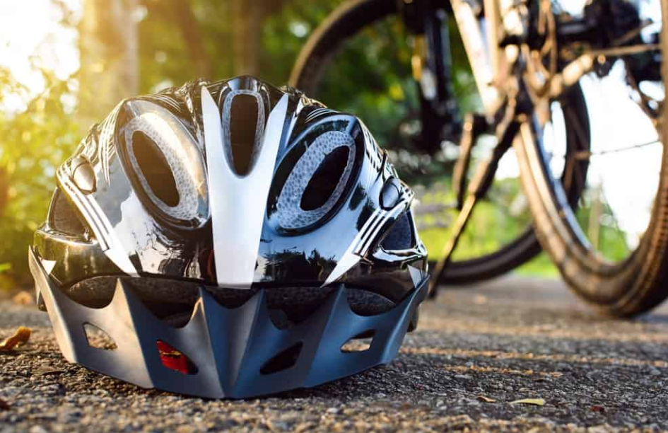 specialized road bike helmet