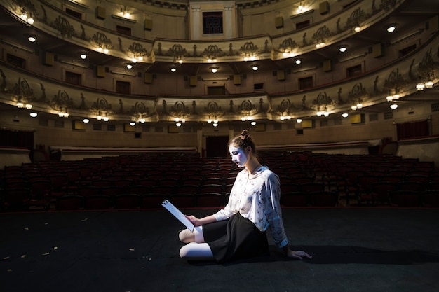 Theatrical Opera Delights